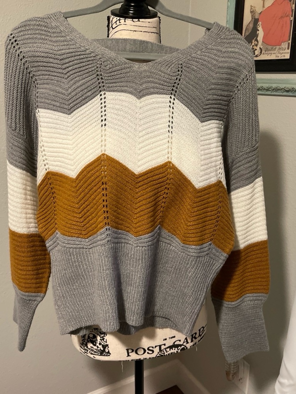 Women's Chevron Colorblock Sweater - Gray, White & Mustard